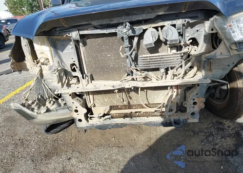 2017 Toyota Tacoma Sr5 V6 z USA, uszkodzony, nr VIN 5TFSZ5AN2HX115367